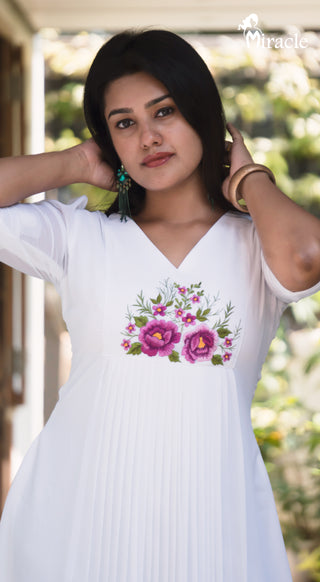 White Kurti MCH128