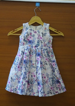 Onam Dress | Baby Girl| Halter Neck Design | Hand Embroidery | ഹാൾട്ടർ  നെക്ക് ഡിസൈൻ - YouTube